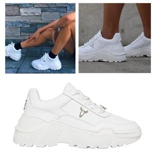 Windsor Smith Carte White Leather Womens Sneakers size 9